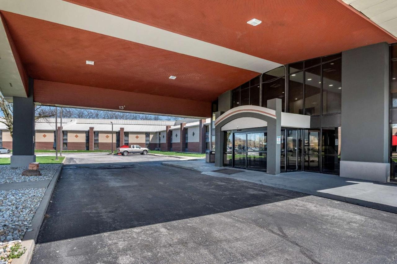Suburban Studios Lafayette Exterior photo